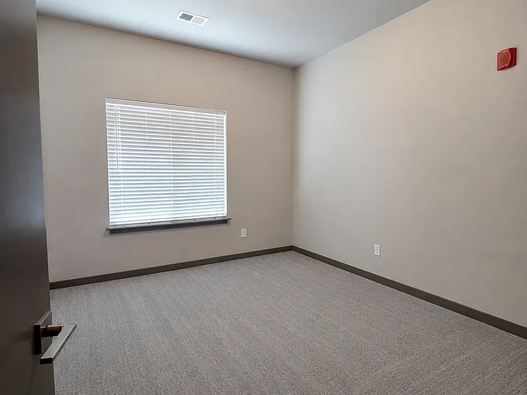 Recent Construction, Premier Finishes, Wonderful Rates! Enclave Apartments — Photo 35