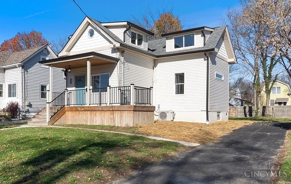 1st image of 20 Hereford St