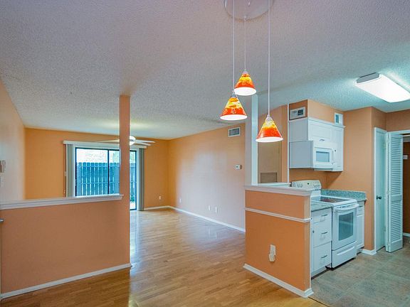 3rd image of 2201 Scenic Hwy APT L1