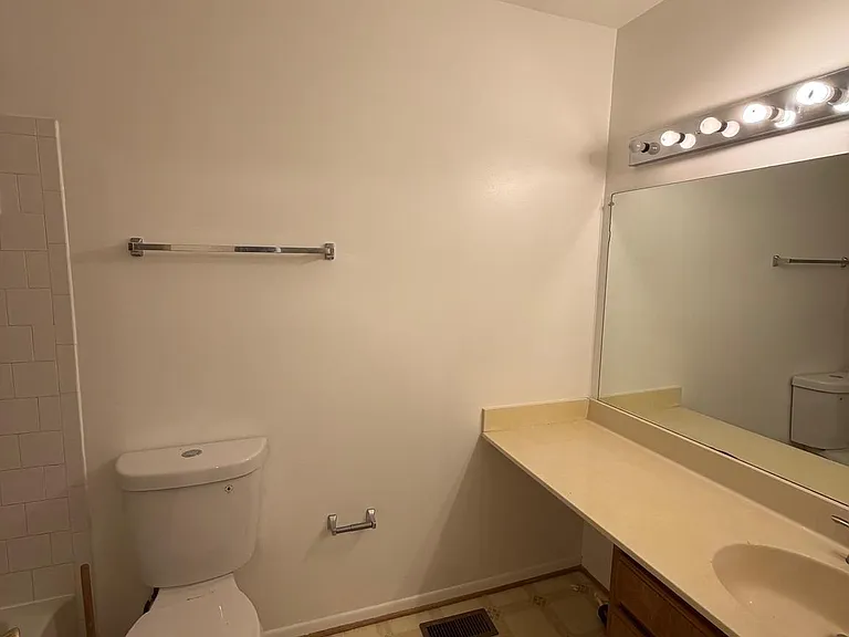 4108 Peppertree Ln #4108 — Photo 6