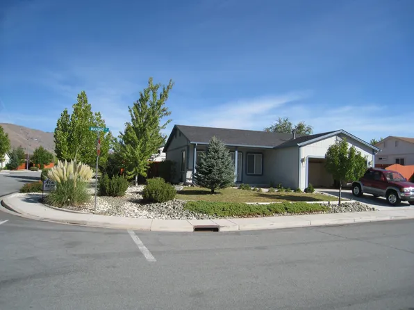 17721 Buckshot Ct, Reno, NV 89508