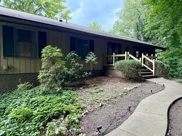 1291 N Revere Rd, Akron, OH 44333