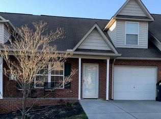 2031 Gatehouse Ln, Powell, TN 37849