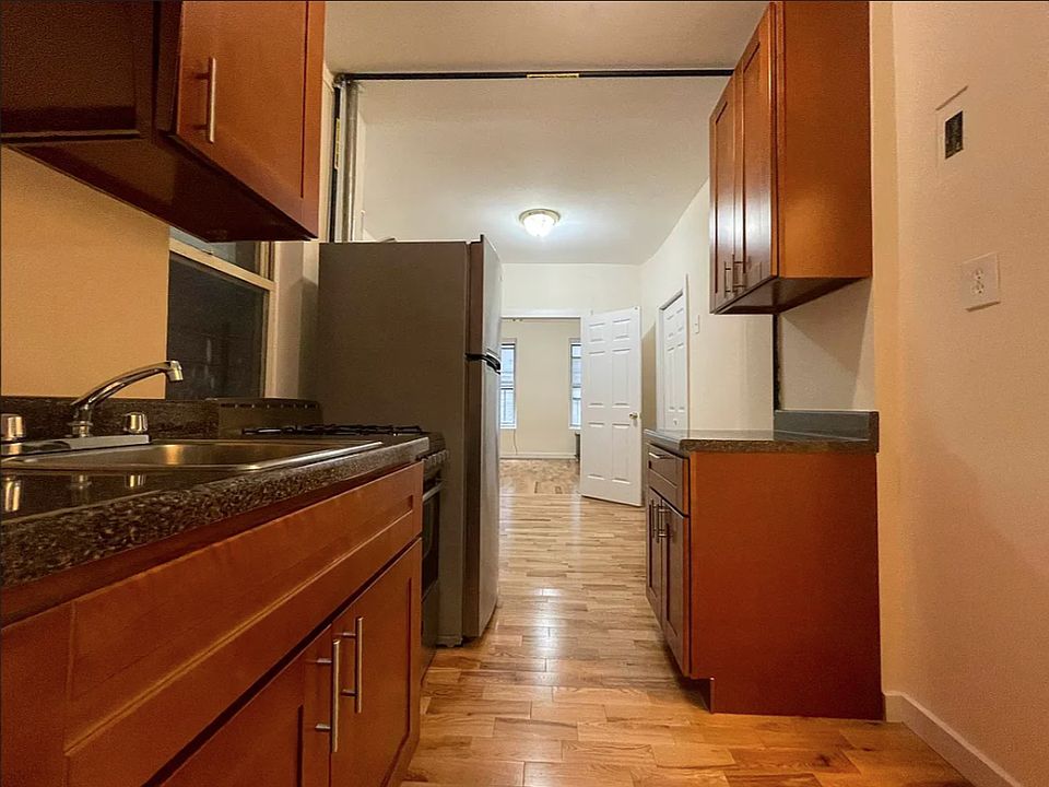 1st image of 451 W 36th St APT 2D