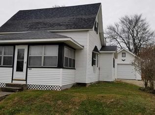 422 W Main St, Redkey, IN 47373