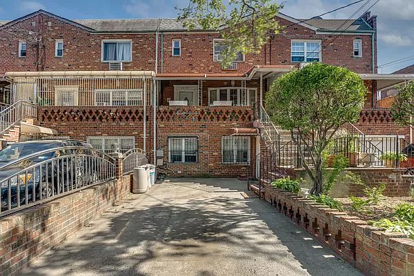 1st image of 5518 Avenue H
