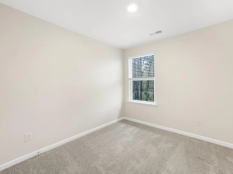 9128 Lowfalls Ln — Photo 15