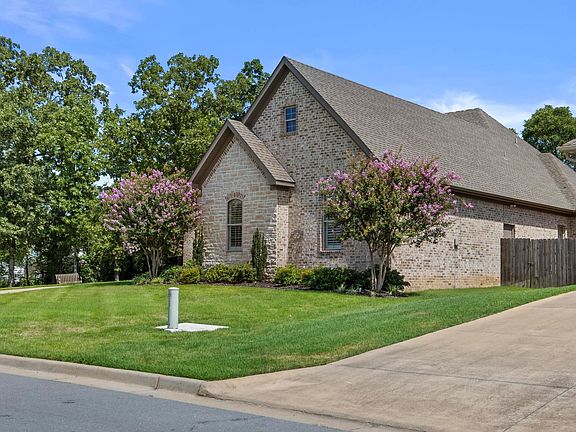 5th image of 9956 Hickory Heights Dr