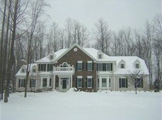 6192 Wessington Dr, Hudson, OH