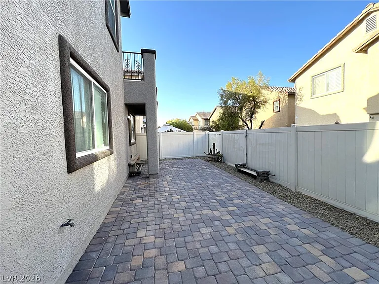 8154 Sandy Slope Ct — Photo 42