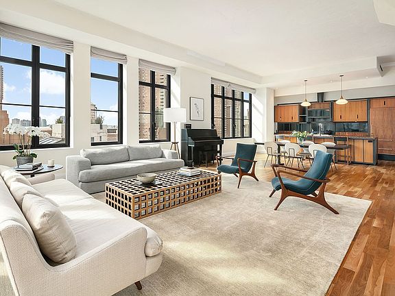3rd image of 143 Reade St APT 10A