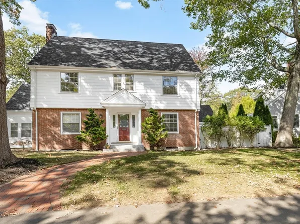35 Kingston Rd, Newton, MA 02461