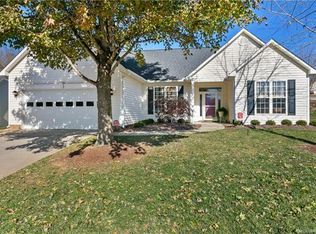 301 Pole Barn Dr, Asheville, NC 28806