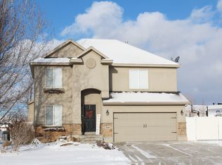 1059 N 3500 W, Layton, UT 84041