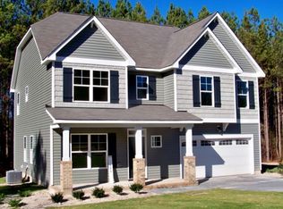 145 Timberwood Dr, Carthage, NC 28327