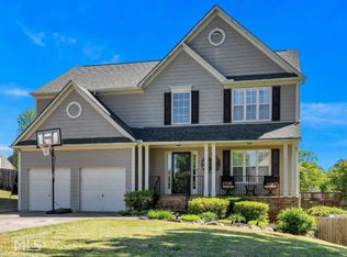 1305 Holleybrooke Dr, Alpharetta, GA 30004