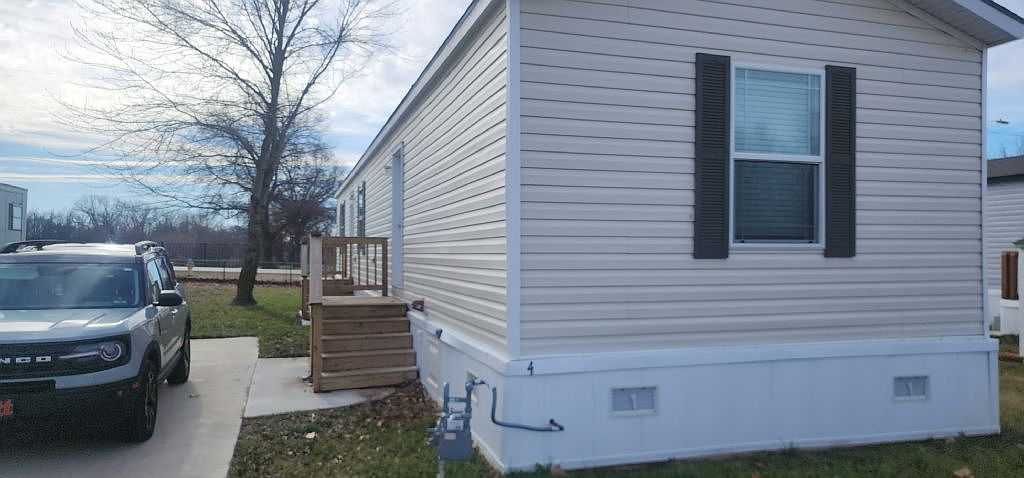 4 Birch Ln #B04