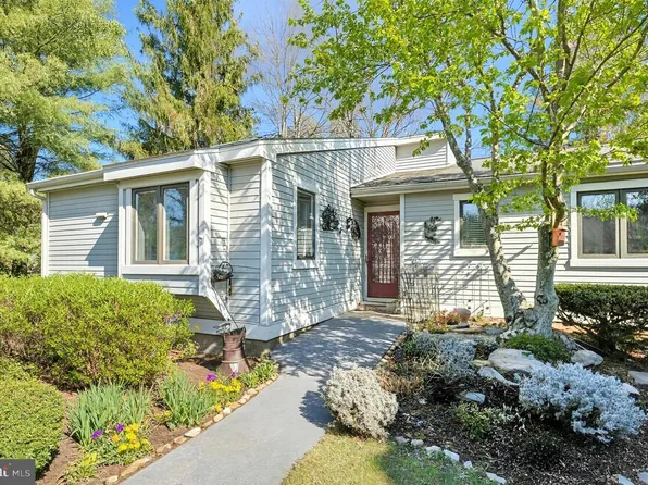 754 Inverness Dr #754, West Chester, PA 19380