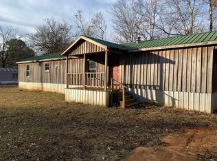302 8th Ave, Houlka, MS 38850