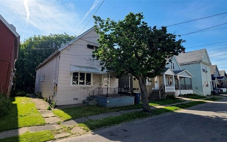 1st image of 166 Barnard St