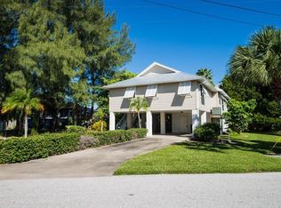 506 59th St, Holmes Beach, FL 34217