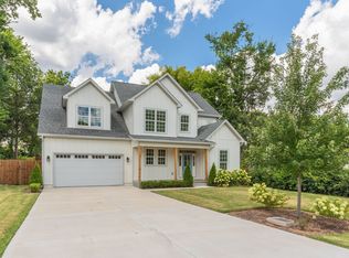 3011 Harlin Dr, Nashville, TN 37211