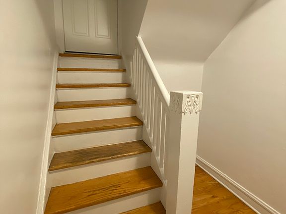 5th image of 5064 N Wolcott Ave #G