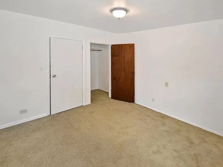 917 E Ermina Ave — Photo 7