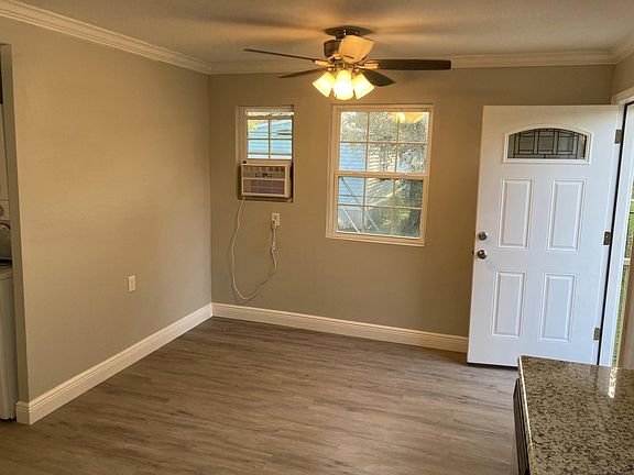 3rd image of 18373 Craig St Unit B