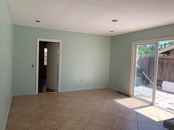 4th image of 2712 Thunder Dr