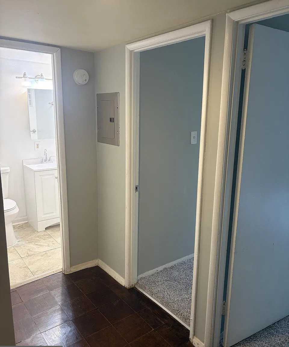 7328 Donnell Pl — Photo 3