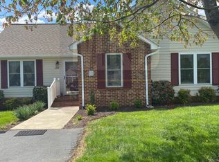 816 Harmon Cir, Roanoke, VA 24019