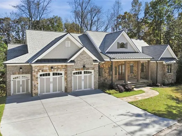 6011 Windjammer Way, Gainesville, GA 30506