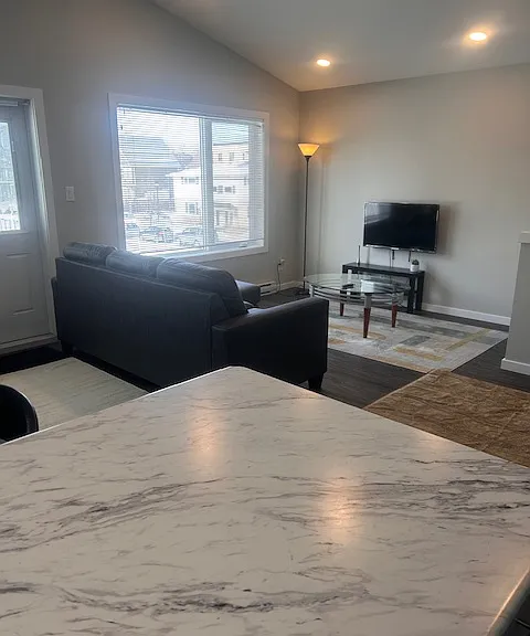 135 Maryland St — Photo 3