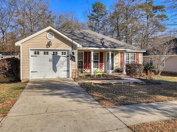 3rd image of 124 Rockrose Drive