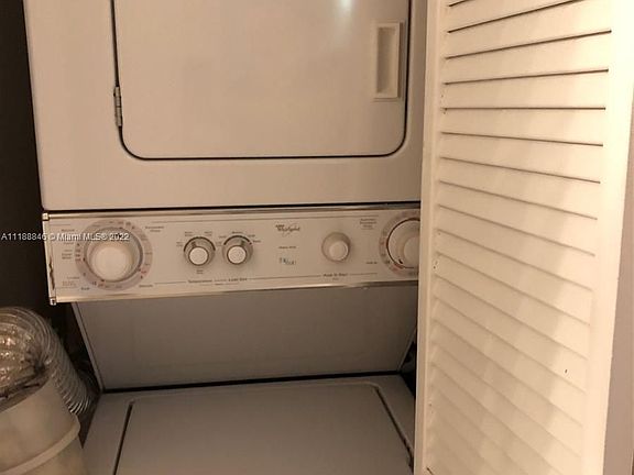 3rd image of 290 174th St APT 418