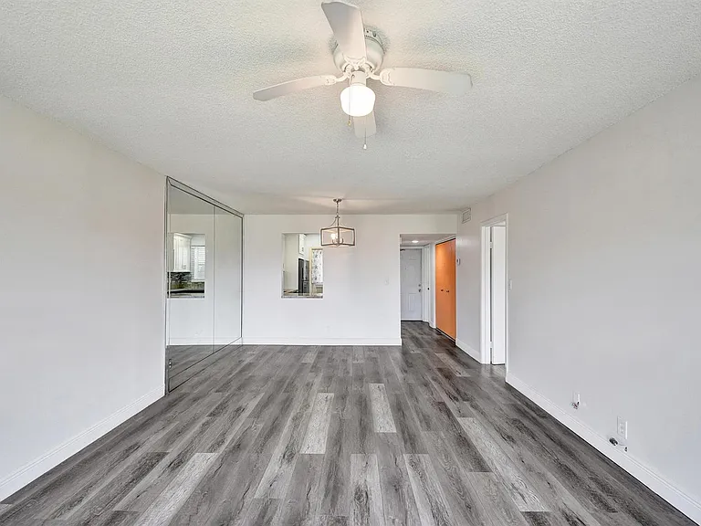 2430 NW 81st Ave #305 — Photo 41