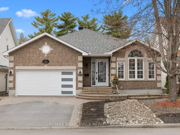 1939 Caprihani Way, Ottawa, ON K4A 4T4
