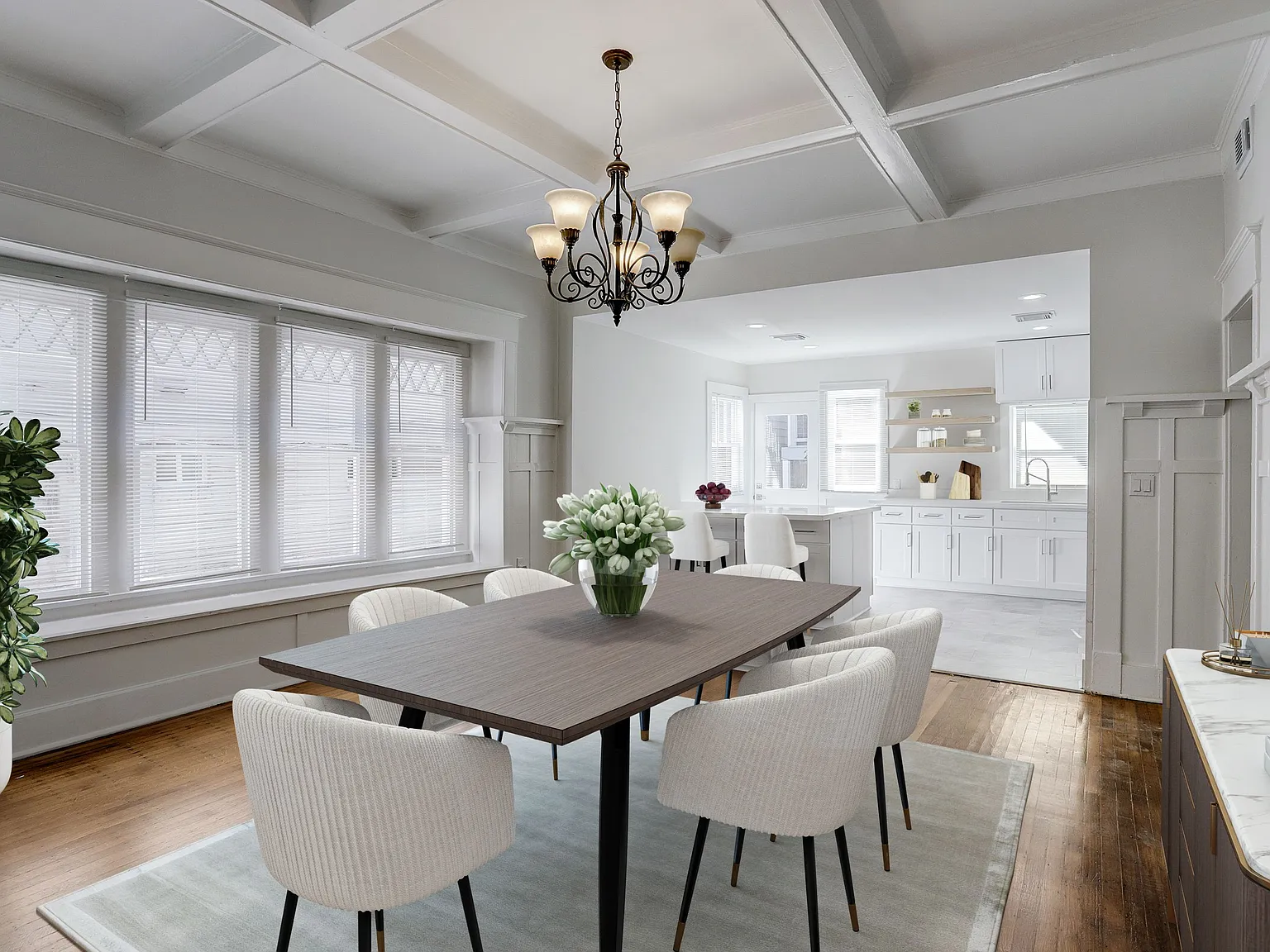 2 bed, 1.0 bath, 1300 sqft, $2,400 — Photo 2