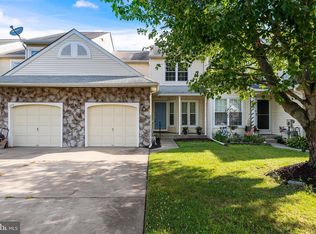 1154 Meadows Dr, Williamstown, NJ 08094