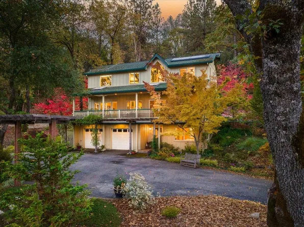 14446 Perimeter Rd, Grass Valley, CA 95949