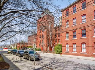 470 Silver St APT 219, Manchester, NH 03103