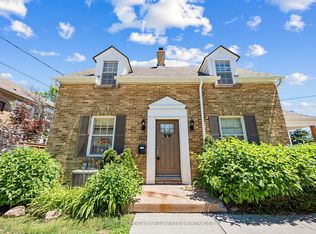 107 Kent St, Whitby, ON L1N 4Y1