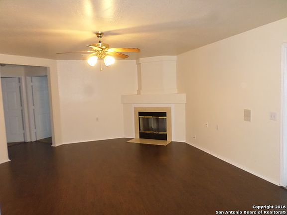 5th image of 10539 Dugas Dr