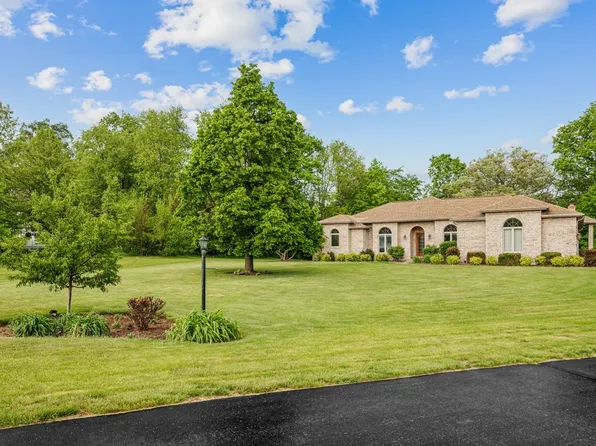 8811 Ryan Ct, Kingston, IL 60145