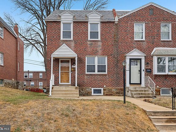 2nd image of 219 Wilde Ave