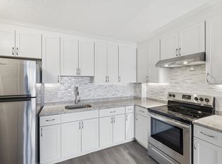 164 Galen St APT 62, Watertown, MA 02472