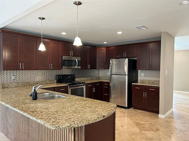 17006 David Glen Dr — Photo 7