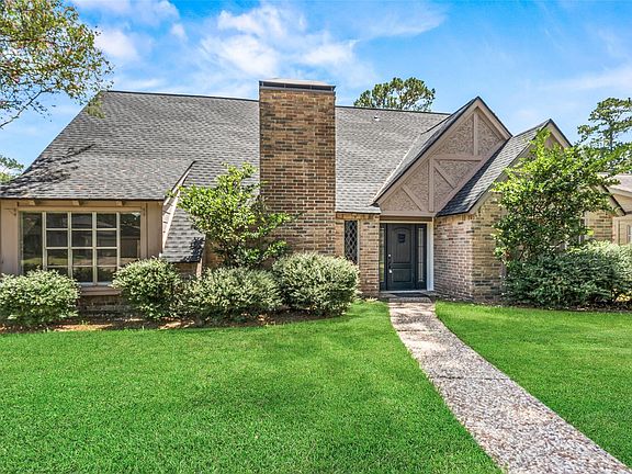 3rd image of 7723 Fountaingrove Ln