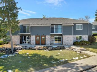 1303 Whispering Pines Way, Fitchburg, WI 53713